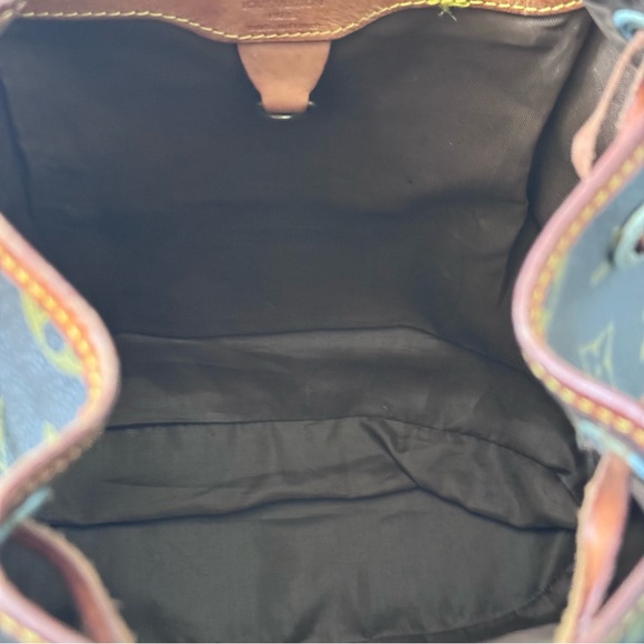LOUIS VUITTON Vintage Monogram Logo Montsouris Backpack - Picture 5 of 16